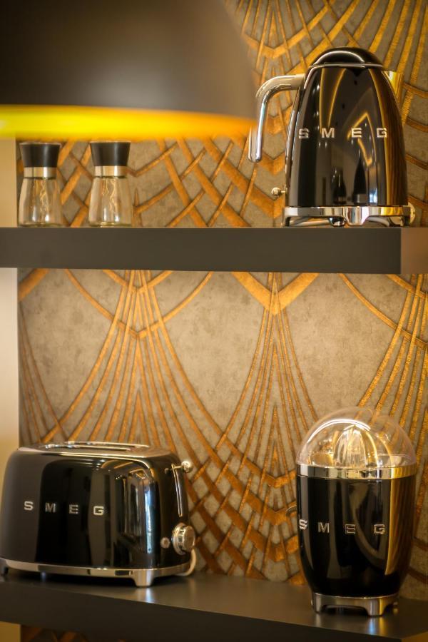 Marbella Banus Suites Bagian luar foto